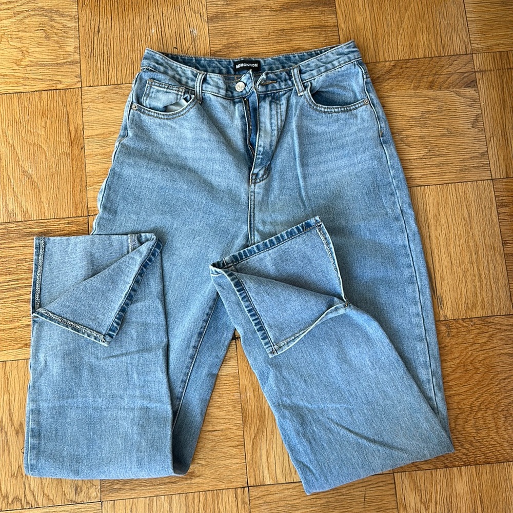 PrettyLittleThings Slit Jeans